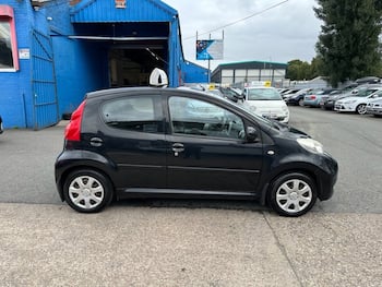 Used Peugeot 107 2011 for sale - 79791107: Photo