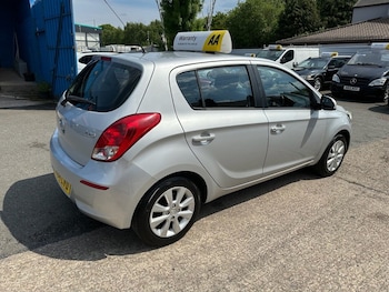 Used Hyundai i20 2014 for sale - 78533809: Photo