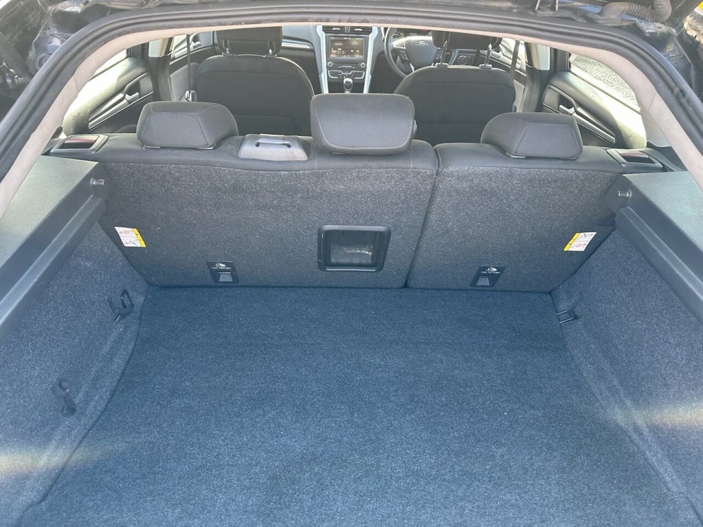 Used Ford Mondeo 2015 for sale - 77890940: Photo 11