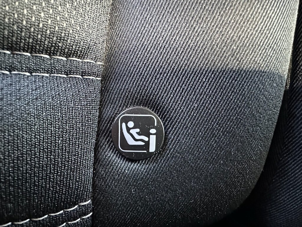 Used Ford Mondeo 2015 for sale - 77890940: Photo 15