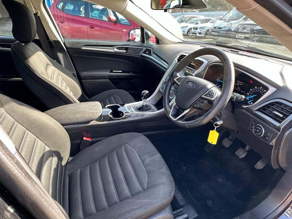 Used Ford Mondeo 2015 for sale - 77890940: Photo 19