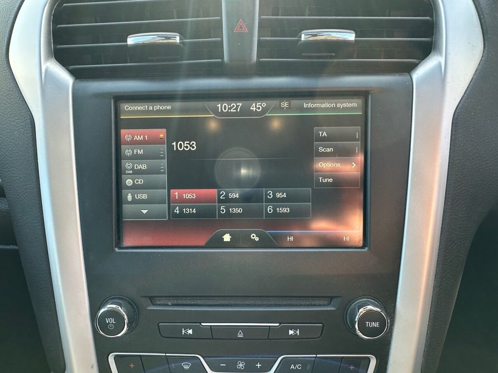 Used Ford Mondeo 2015 for sale - 77890940: Photo 31