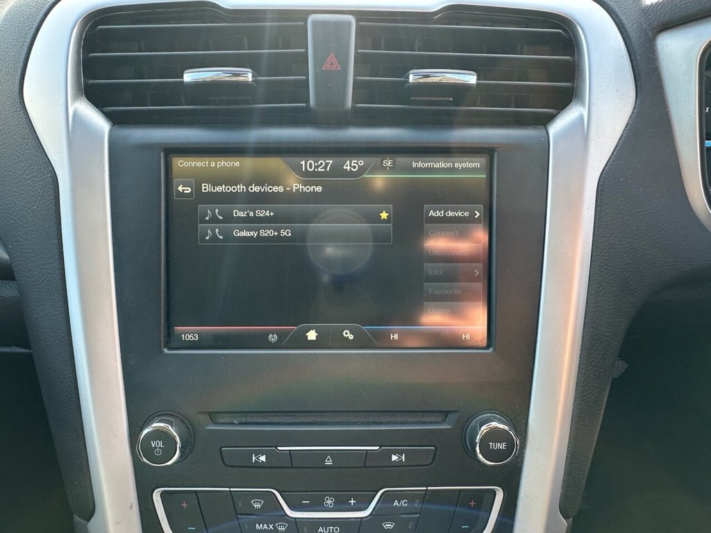 Used Ford Mondeo 2015 for sale - 77890940: Photo 32