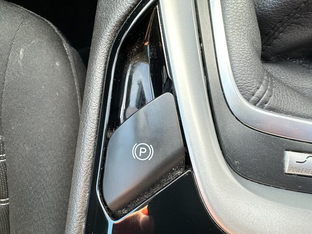 Used Ford Mondeo 2015 for sale - 77890940: Photo 39