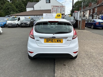 Used Ford Fiesta 2016 for sale - 79472992: Photo