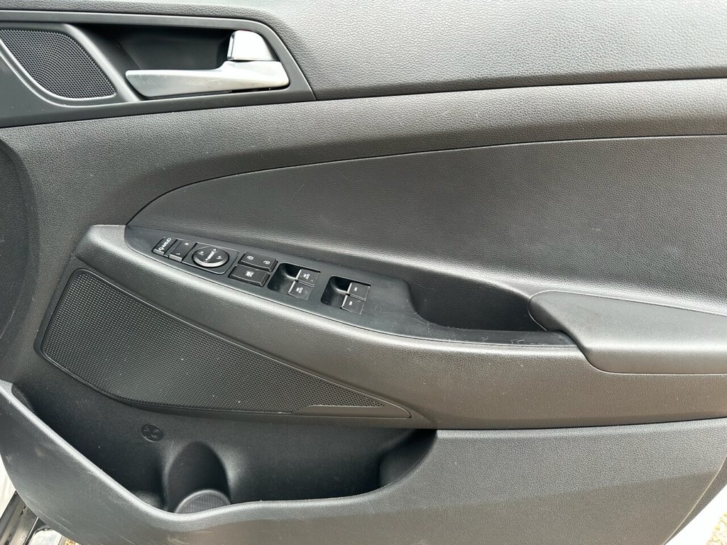 Used Hyundai TUCSON 2018 for sale - 77563934: Photo 29