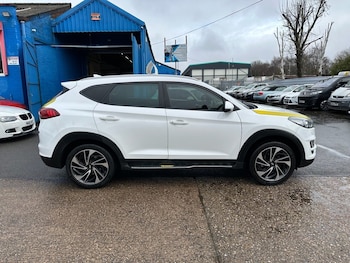 Used Hyundai TUCSON 2018 for sale - 77563934: Photo