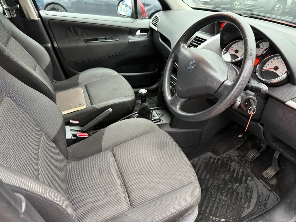 Used Peugeot 207 2010 for sale - 76724275: Photo 18