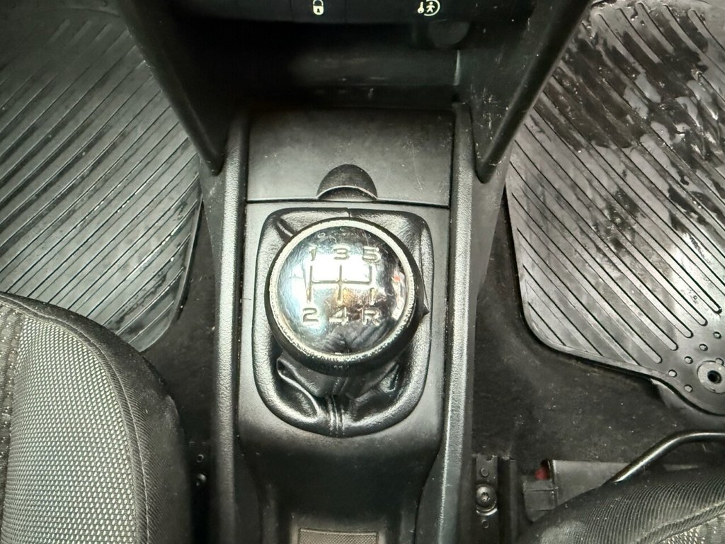 Used Peugeot 207 2010 for sale - 76724275: Photo 31