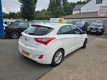 Used Hyundai i30 2014 for sale - 79345277: Photo