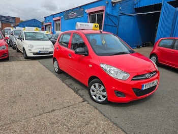 Used Hyundai i10 2013 for sale - 79563268: Photo