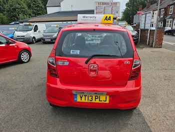Used Hyundai i10 2013 for sale - 79563268: Photo