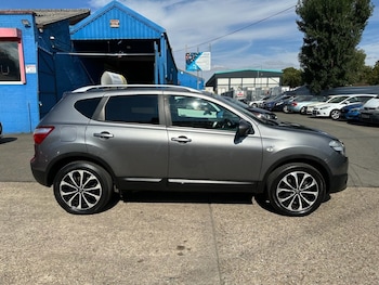 Used Nissan Qashqai 2012 for sale - 79563246: Photo