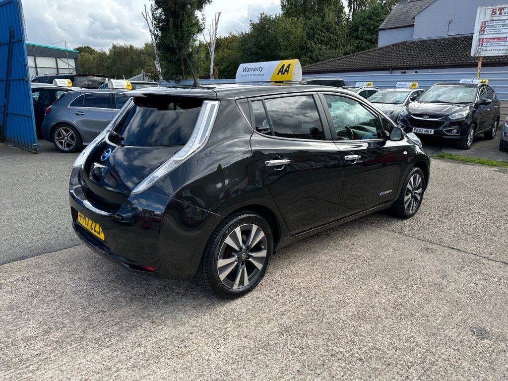 Used Nissan Leaf 2017 for sale - 76056942: Photo 3