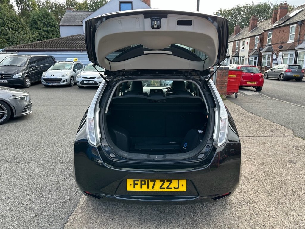 Used Nissan Leaf 2017 for sale - 76056942: Photo 9
