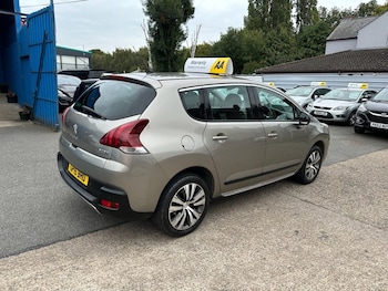 Used Peugeot 3008 2015 for sale - 78524871: Photo