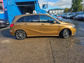 Used Mercedes-Benz B Class 2012 for sale - 76376009: Photo