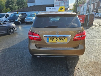 Used Mercedes-Benz B Class 2012 for sale - 76376009: Photo