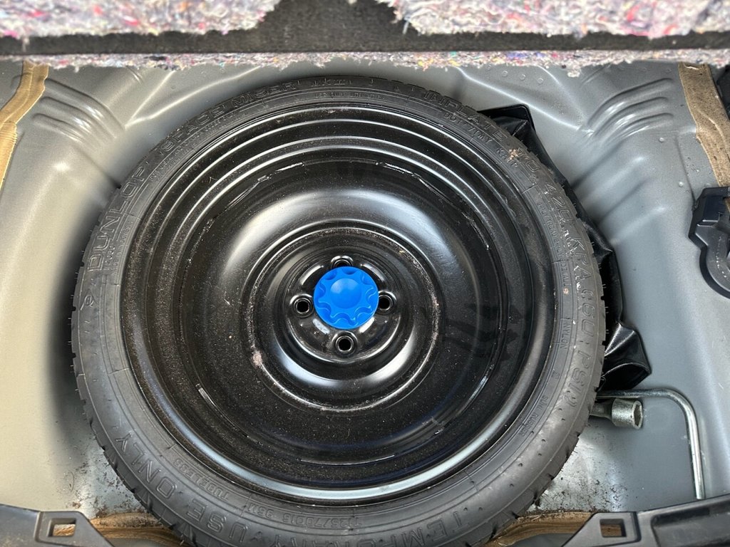 Used Toyota Yaris 2012 for sale - 77771037: Photo 13