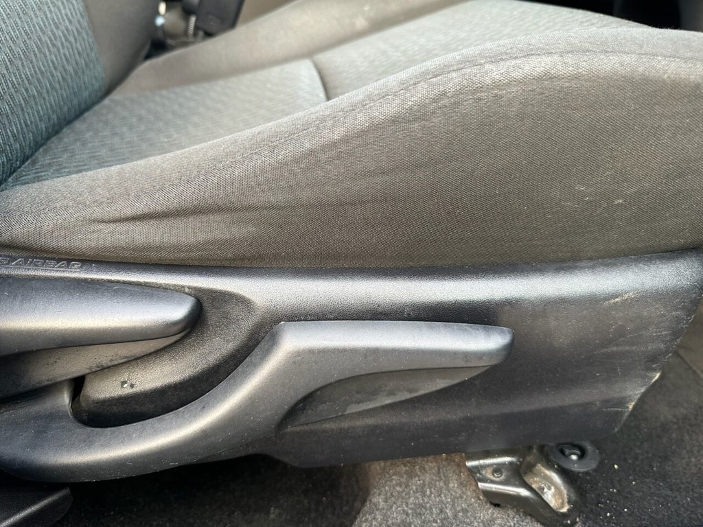 Used Toyota Yaris 2012 for sale - 77771037: Photo 22