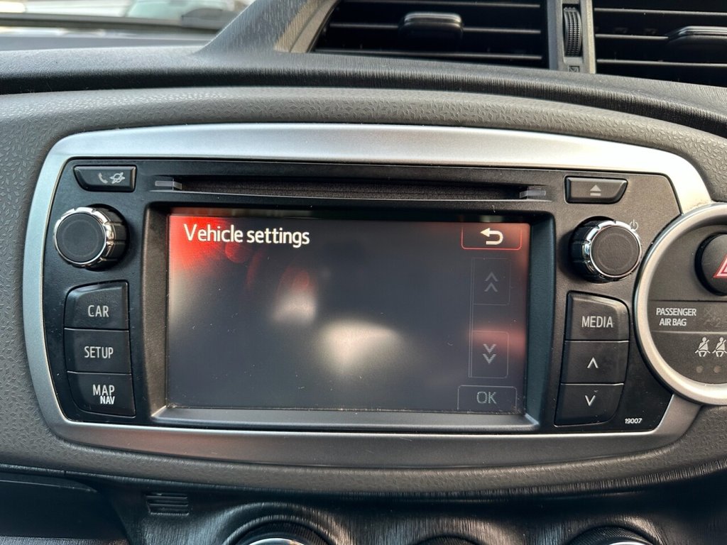 Used Toyota Yaris 2012 for sale - 77771037: Photo 38