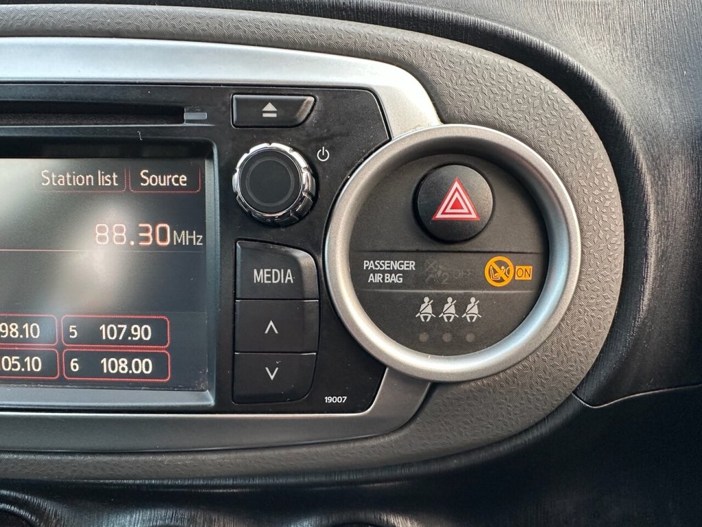 Used Toyota Yaris 2012 for sale - 77771037: Photo 43