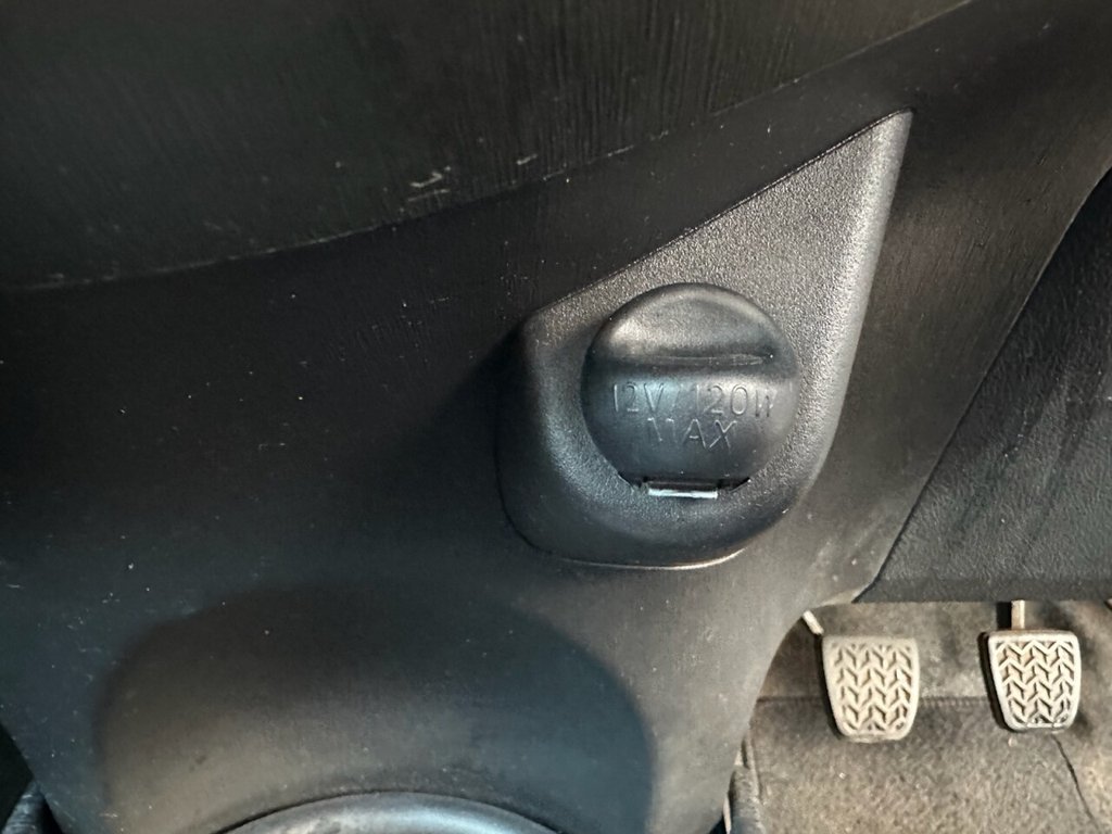 Used Toyota Yaris 2012 for sale - 77771037: Photo 45