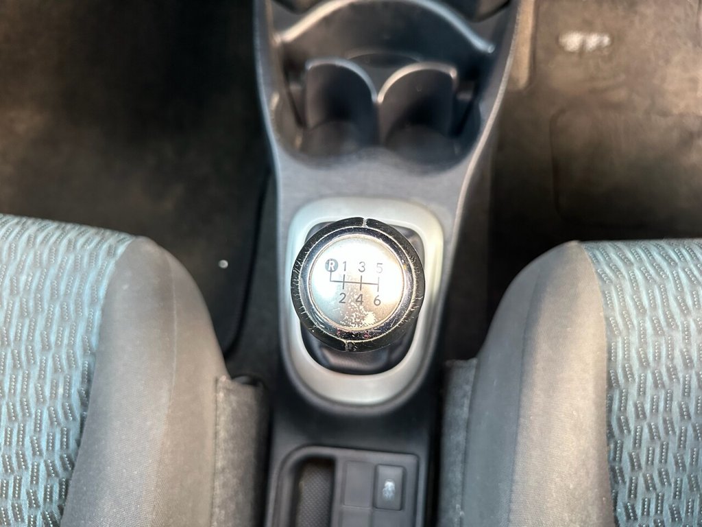 Used Toyota Yaris 2012 for sale - 77771037: Photo 47