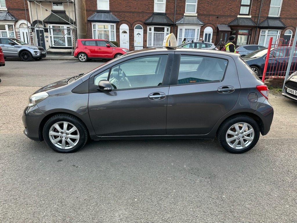 Used Toyota Yaris 2012 for sale - 77771037: Photo 6