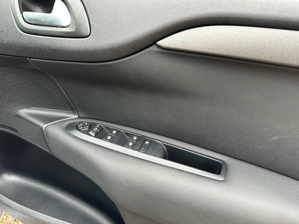 Used Citroen C4 2016 for sale - 76711555: Photo 25