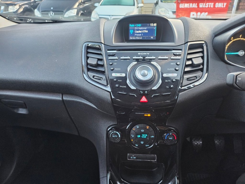 Used Ford Fiesta 2013 for sale - 76923968: Photo 14