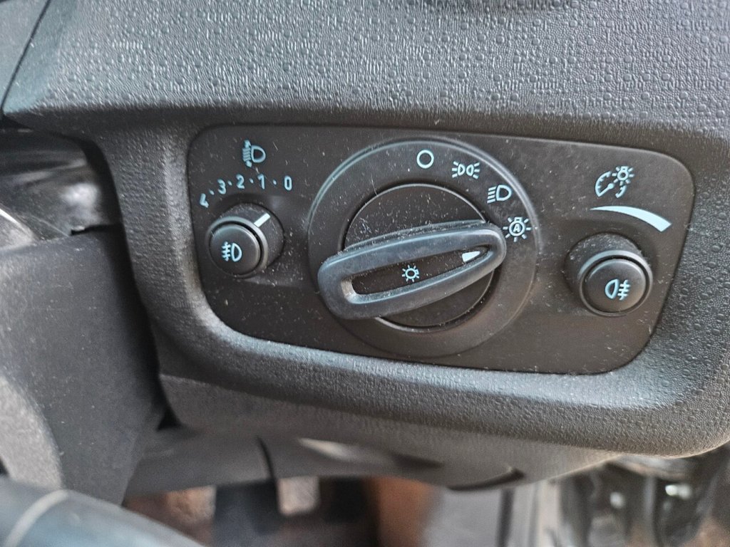 Used Ford Fiesta 2013 for sale - 76923968: Photo 19