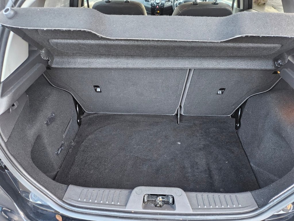 Used Ford Fiesta 2013 for sale - 76923968: Photo 23