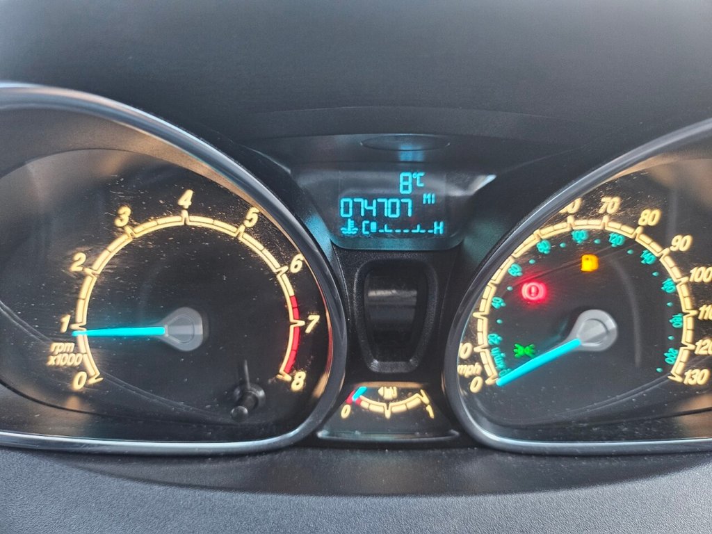 Used Ford Fiesta 2013 for sale - 76923968: Photo 9