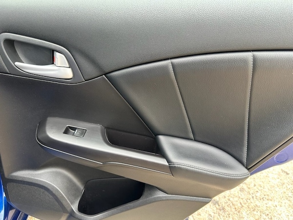 Used Honda Civic 2012 for sale - 76303449: Photo 23