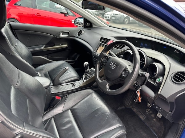 Used Honda Civic 2012 for sale - 76303449: Photo 24