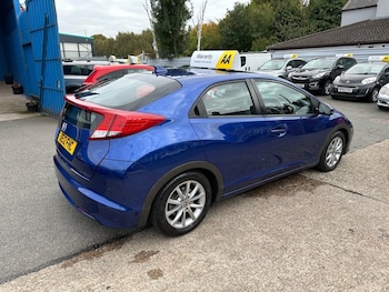 Used Honda Civic 2012 for sale - 76303449: Photo 3