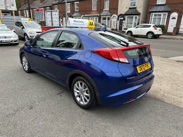 Used Honda Civic 2012 for sale - 76303449: Photo 5