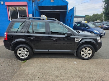 Used Land Rover Freelander 2010 for sale - 75642688: Photo