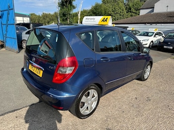 Used Mercedes-Benz A-Class 2012 for sale - 75365351: Photo