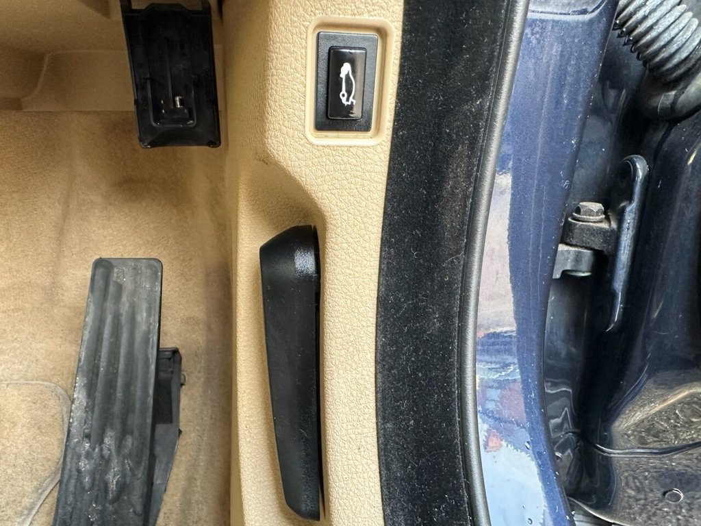 Used BMW 5 Series 2010 for sale - 76758724: Photo 39