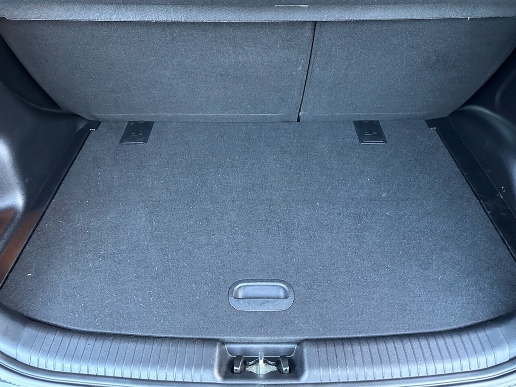 Used Kia Venga 2018 for sale - 77638140: Photo 12