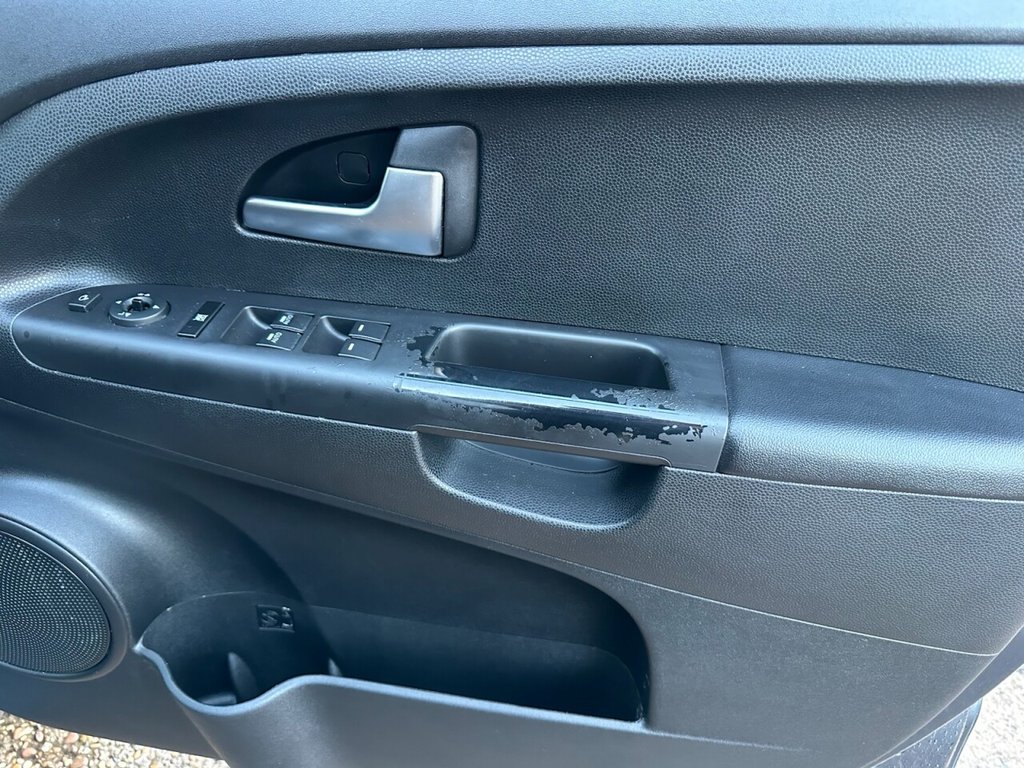 Used Kia Venga 2018 for sale - 77638140: Photo 28