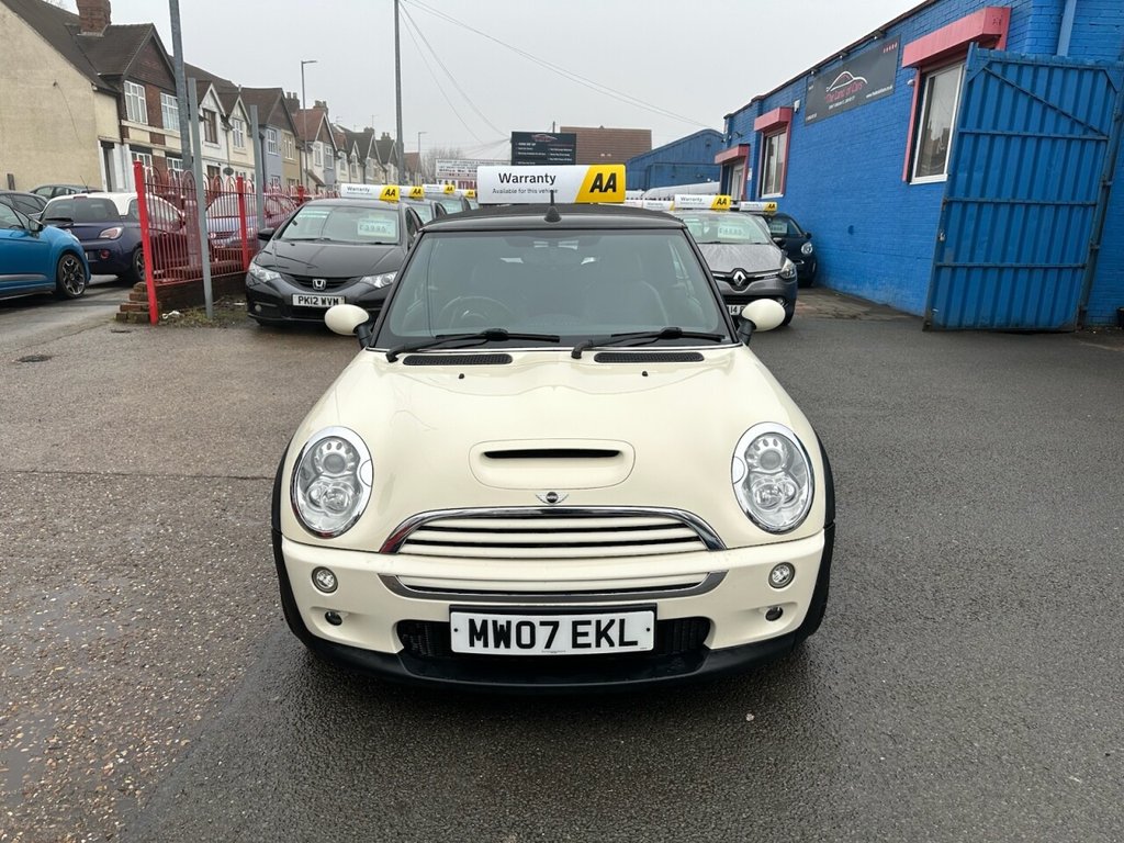 Used MINI Convertible 2007 for sale - 77139481: Photo 11