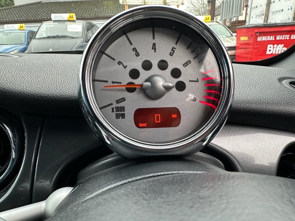 Used MINI Convertible 2007 for sale - 77139481: Photo 24