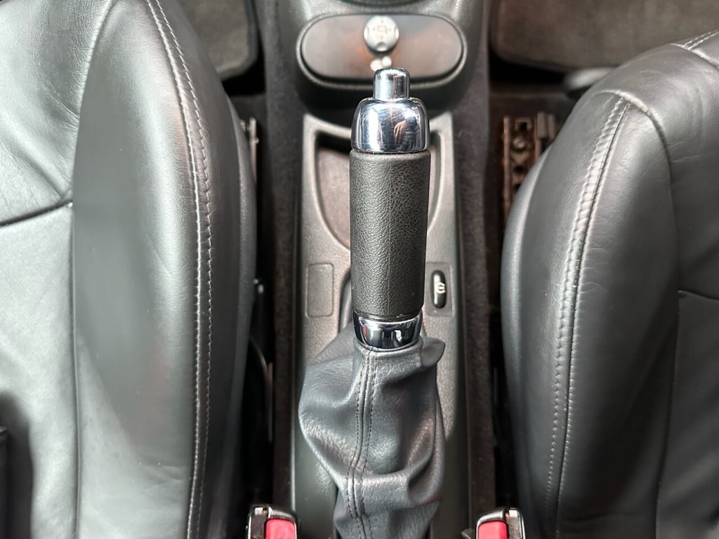 Used MINI Convertible 2007 for sale - 77139481: Photo 35