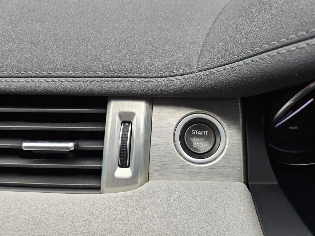 Used Land Rover Range Rover Evoque 2015 for sale - 77534352: Photo 11