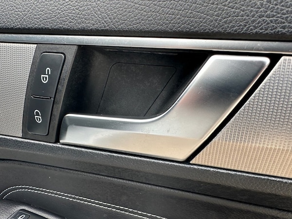 Used Mercedes-Benz E Class 2014 for sale - 76303561: Photo 29