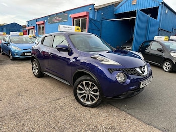 2014 (64) - 1.5 dCi 8v Tekna SUV 5dr Diesel Manual Euro 5 (s/s) (110 ps)