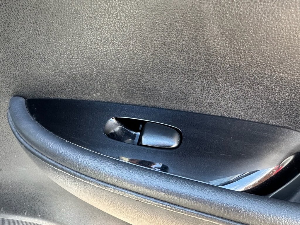 Used Nissan Leaf 2017 for sale - 78044076: Photo 16